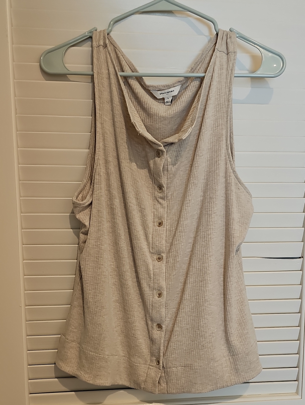 Banana Republic Cream Ribbed Button-Front Tank